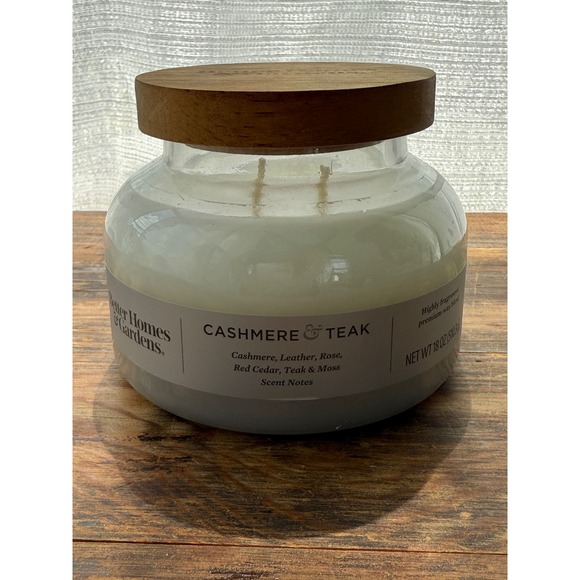 Better Homes & Gardens Cashmere & Teak 2-Wick Scented Candle 18 oz - Picture 1 of 5